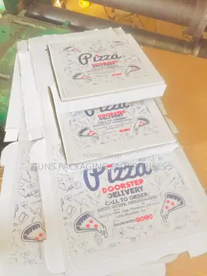 Custom Carton Pizza Boxes.