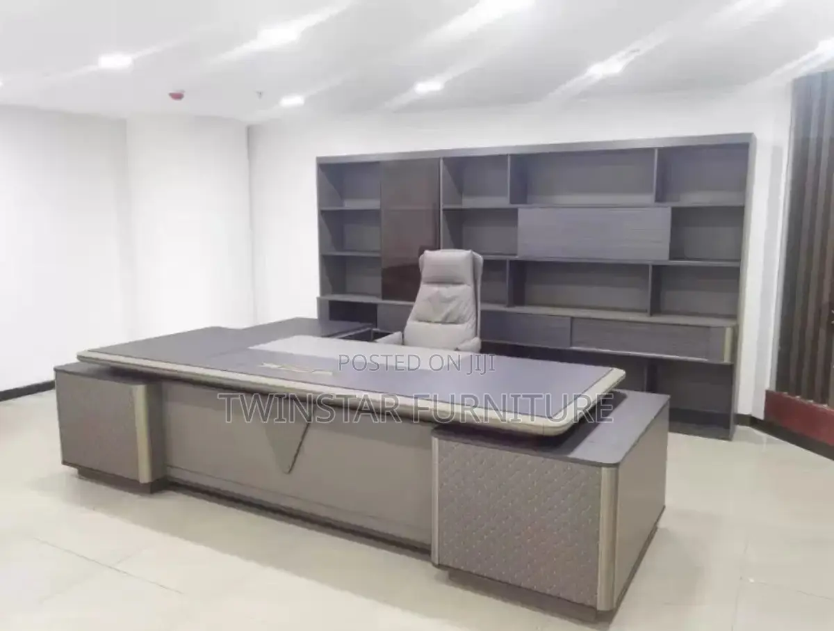New Modern Luxury Executive CEO Office Table 2.8mtr