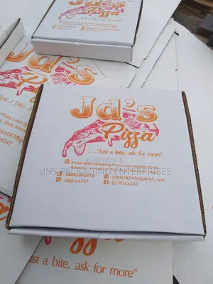 White Custom Size 12 Pizza Boxes.
