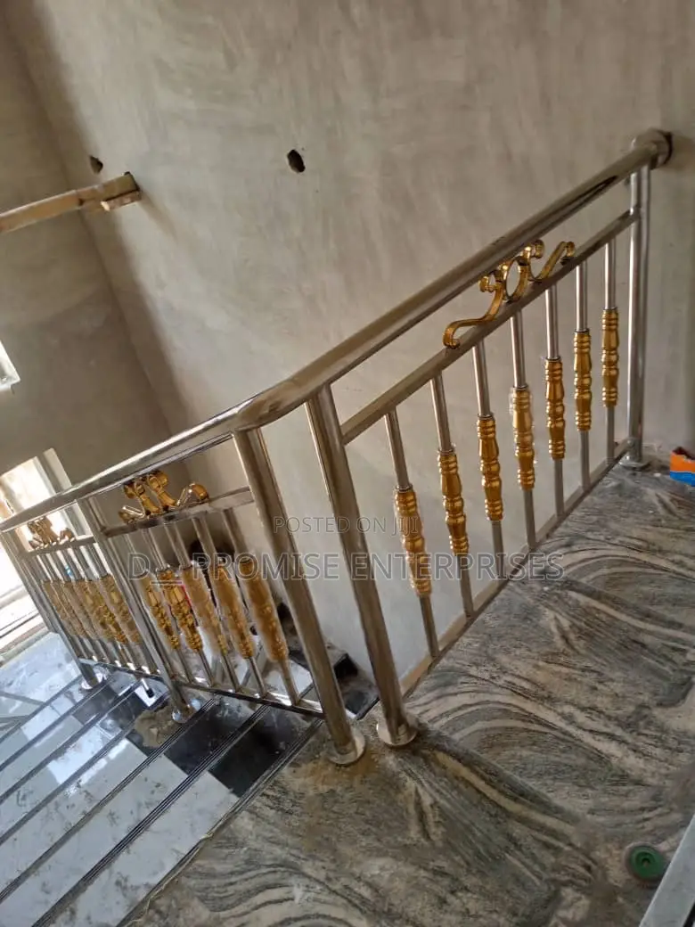 Stainless Staircase Rail
