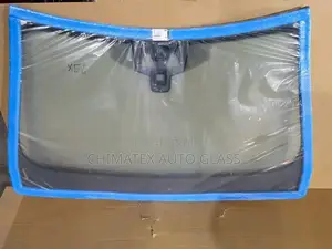 Jaguar Xel 2018 Windscreen