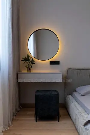 Dresser Console With Mirror and Pouf Chair