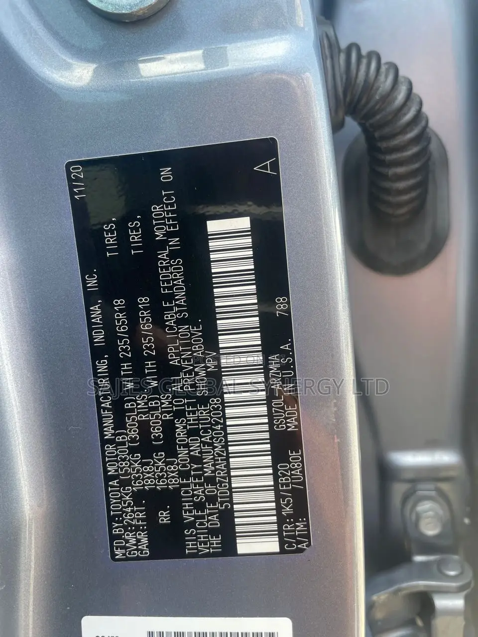 Toyota Highlander XLE 2021 Blue