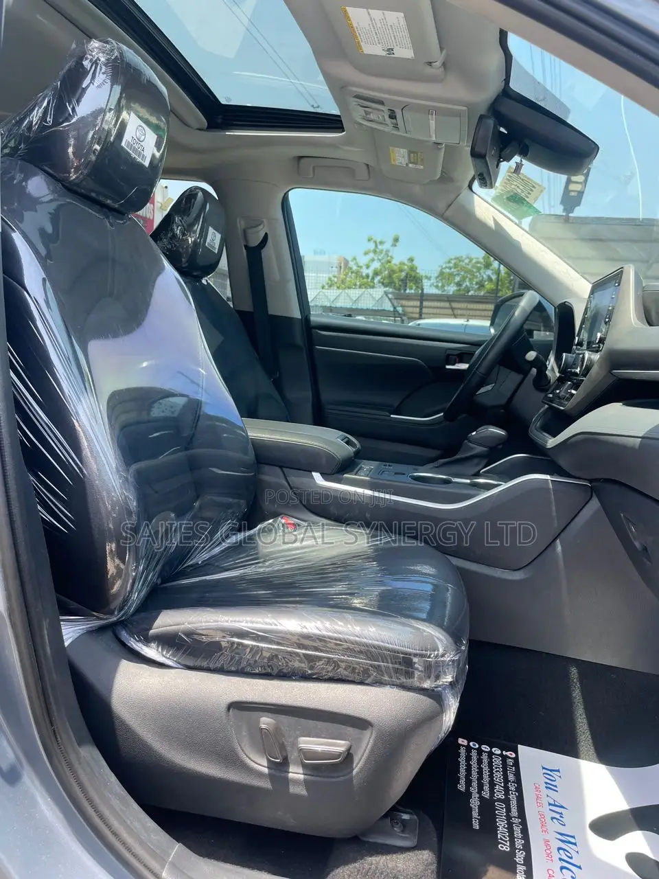 Toyota Highlander XLE 2021 Blue