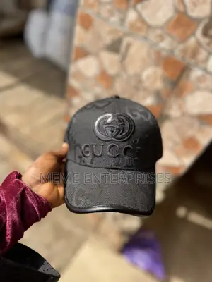 Unisex Face Cap