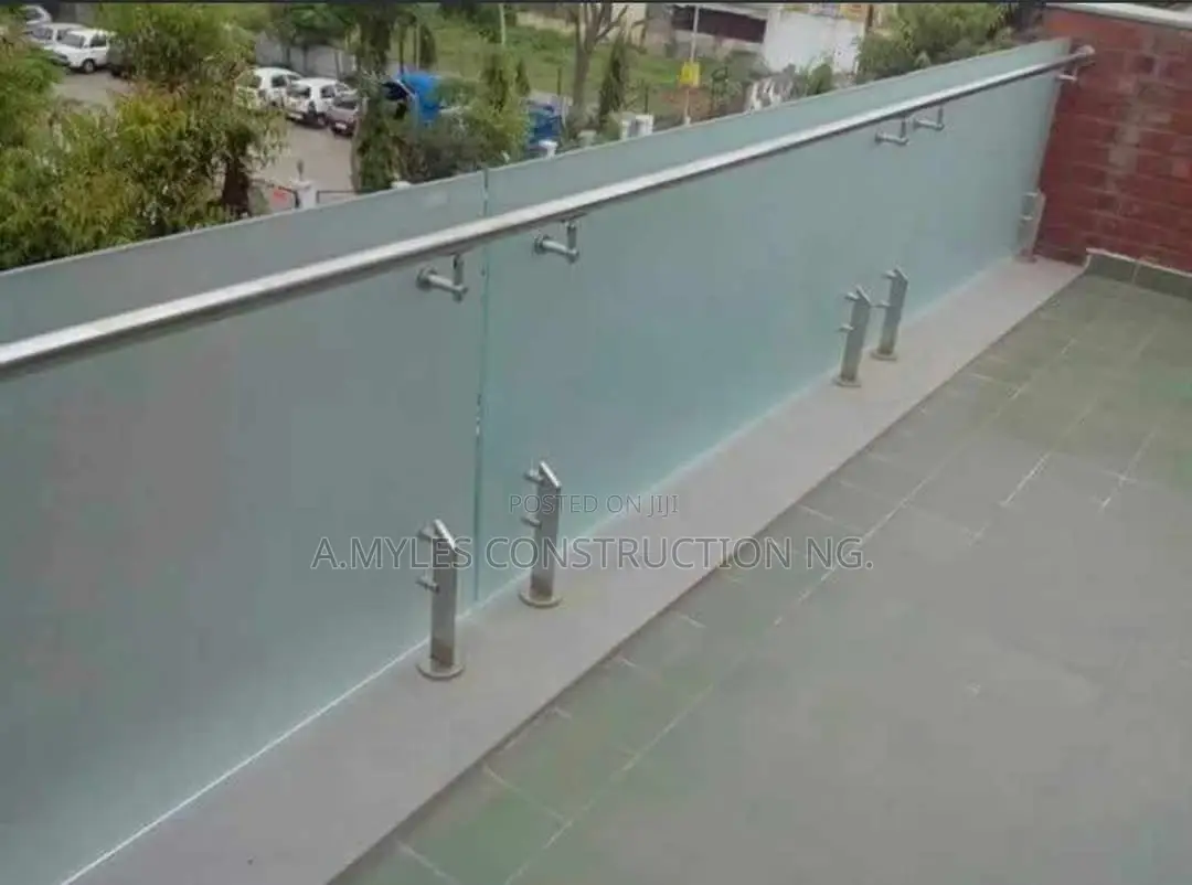 Frameless Balcony Glass