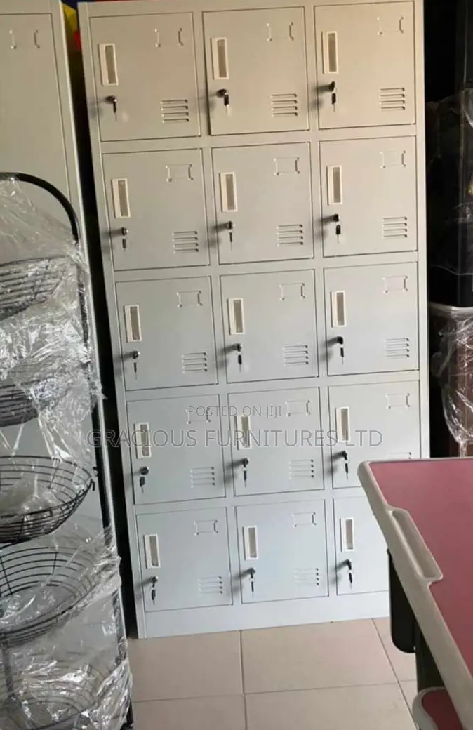 15 Doors Workers Locker