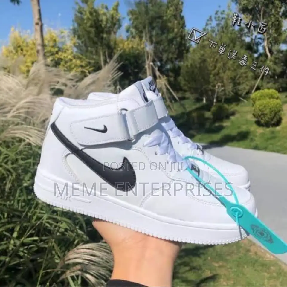 Hightop Sneakers