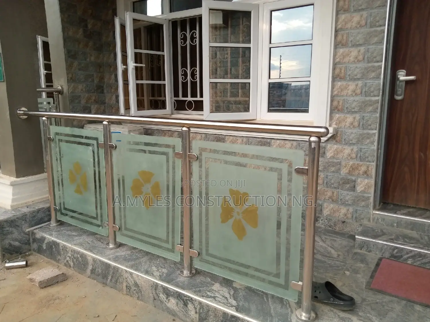 Frameless Balcony Rail Glass