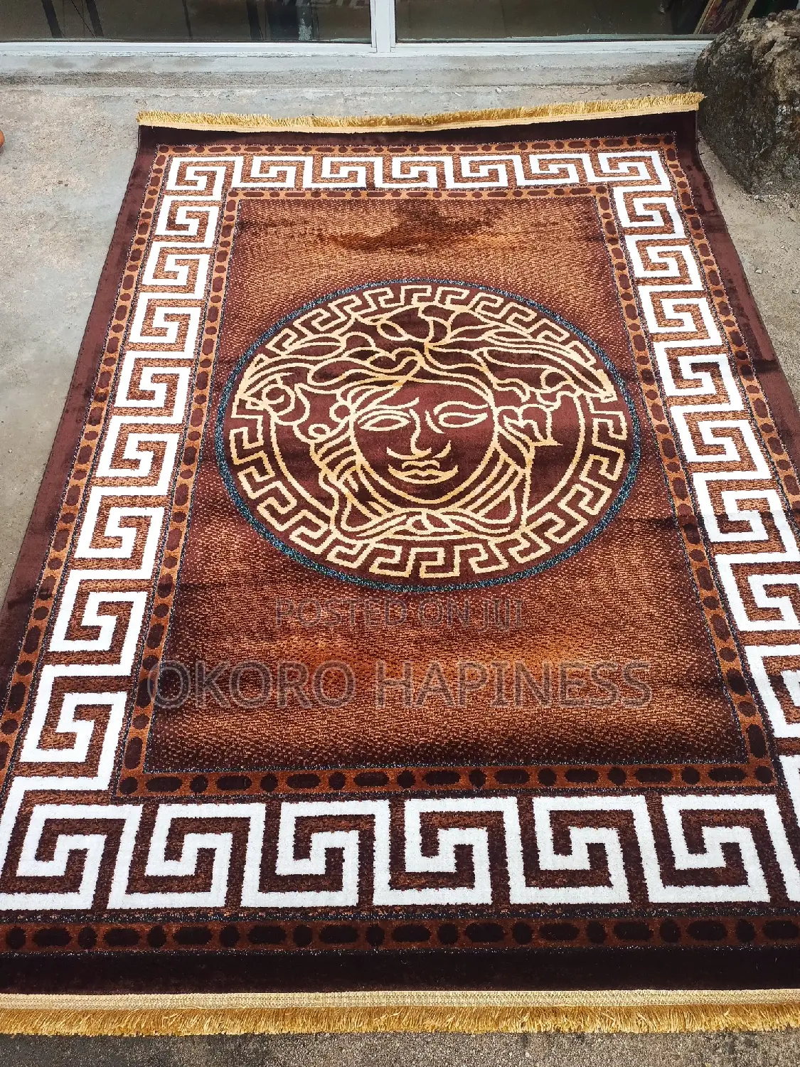 Original Royal Center Rug