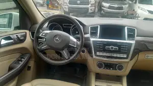 Mercedes-Benz M Class ML350 4MATIC 4dr SUV AWD (3.5L 6cyl 7A) 2014