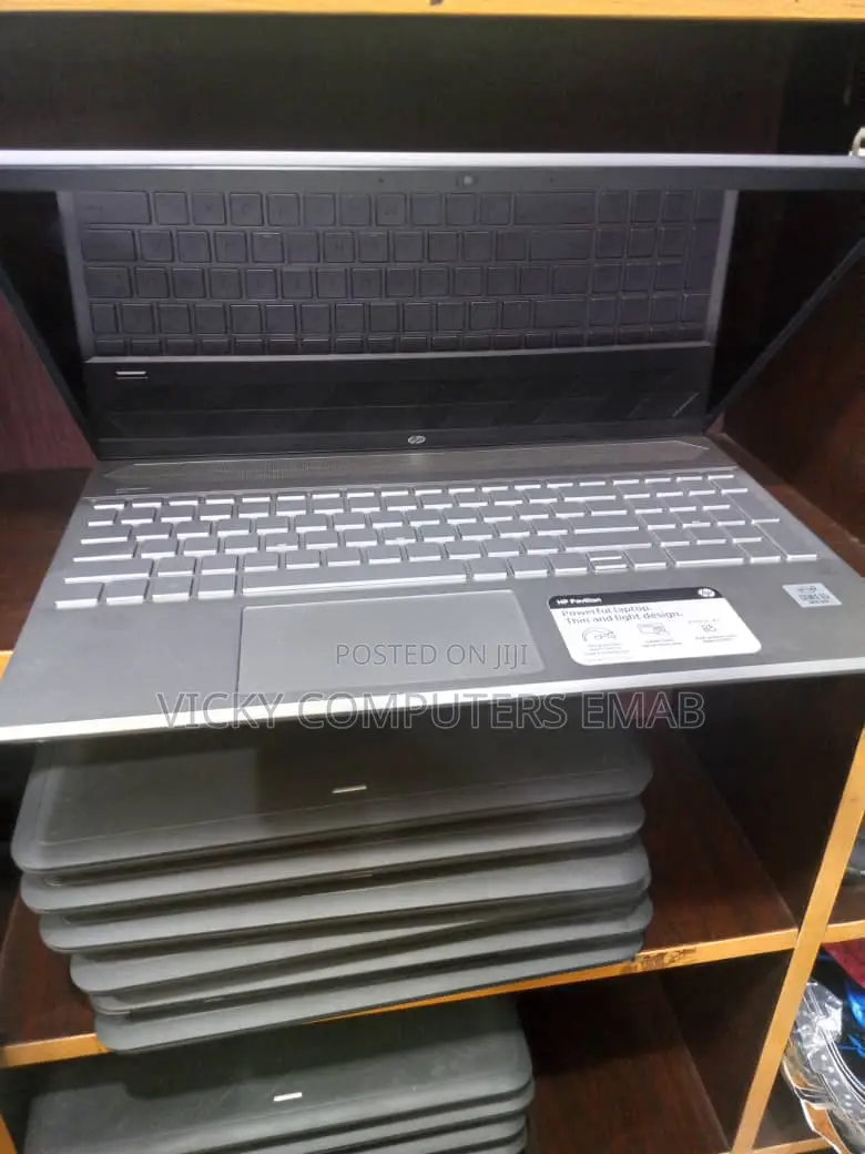 Laptop HP Pavilion TouchSmarT 15 8GB Intel Core I5 SSD 256GB