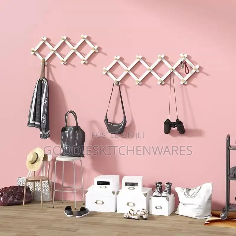 Wooden Bag Hanger