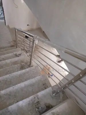 Arranged Stainless Handrail