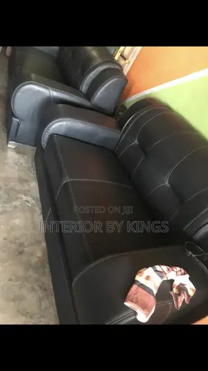 7seater Leather Sofa Available for Immediate Pickup