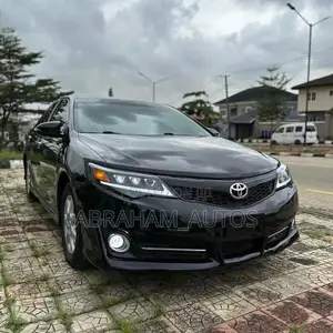 3 Torch Headlamp for Toyota Camry 2012 Available as Seen