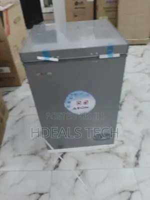 User-Friendly Aeon Chest Freezer 100L.