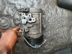 Neat Tokunbo Compressor for Land Cruiser Prado 2012 Models
