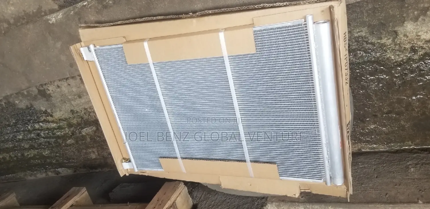 C300/GLK/E350 Condenser