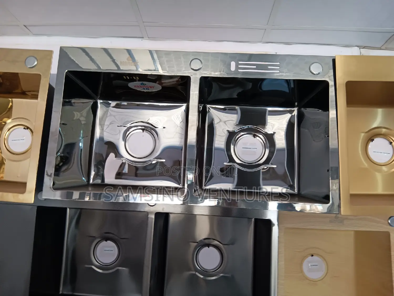 Executive HD Kitchen Sinks And Taps.