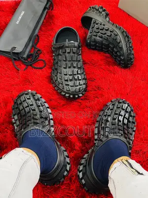 Original BALENCIAGA CLOGS Available in Store
