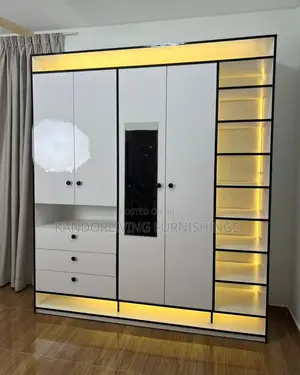 Luxury Gloss Wardrobe 8 by 7 With Light