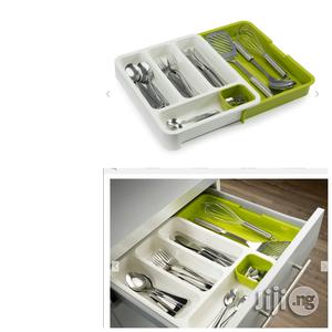 Expandable Drawer and Store Cutlery Tray