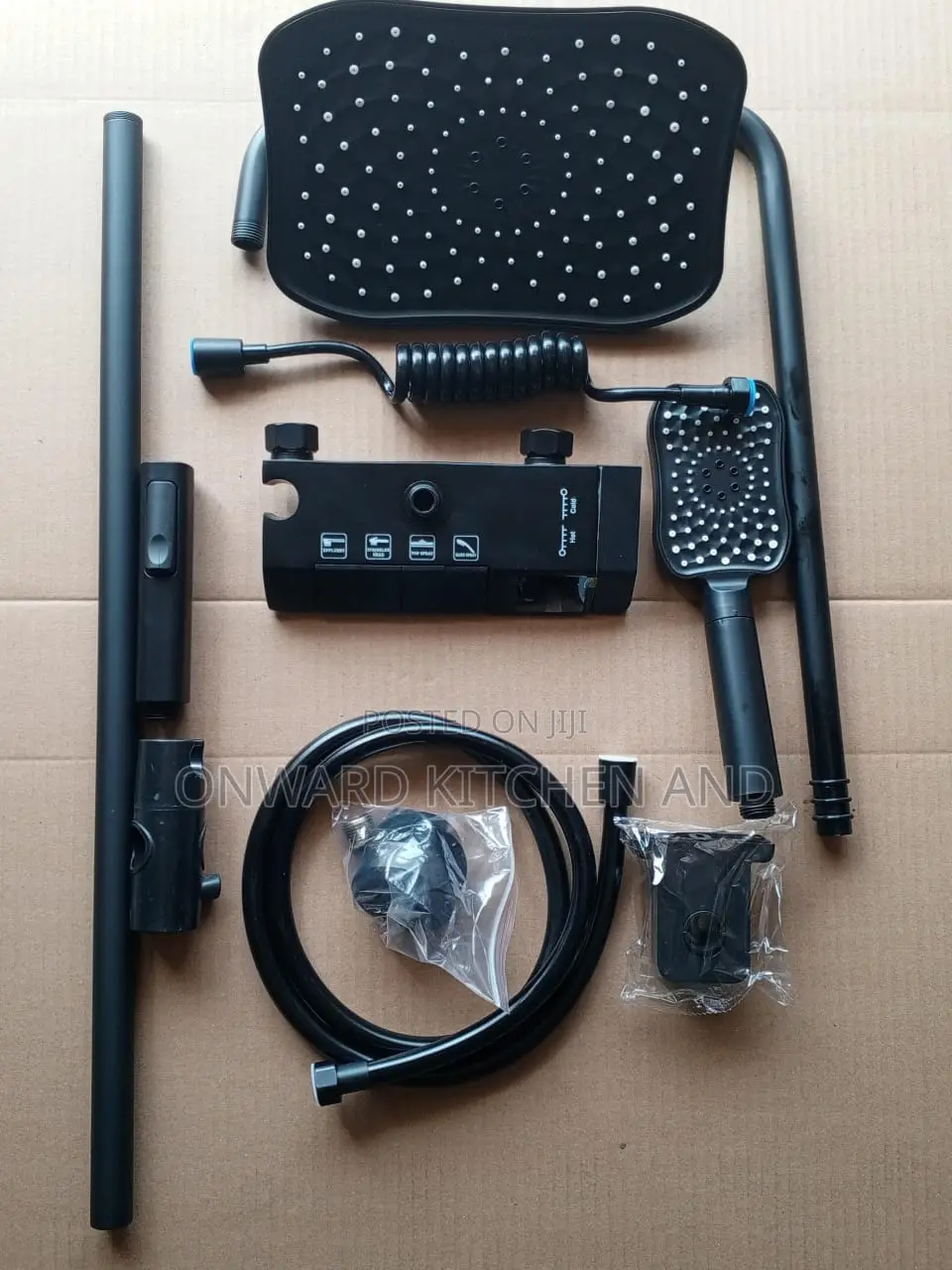 Black Piano Shower