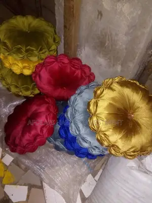 Round Throw Pillows