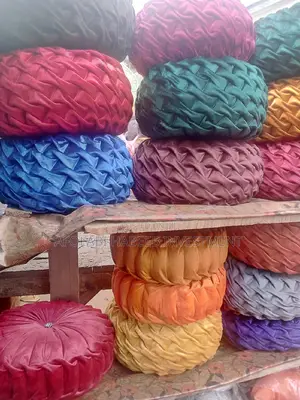 Round Throw Pillows