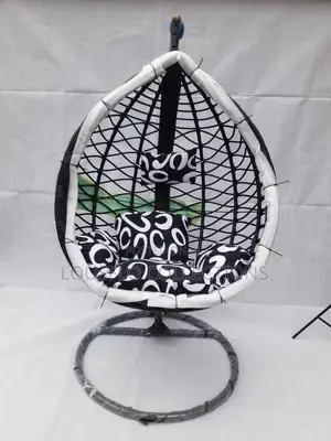 Swinging Relaxing Chair