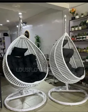 Swinging Relaxing Chair