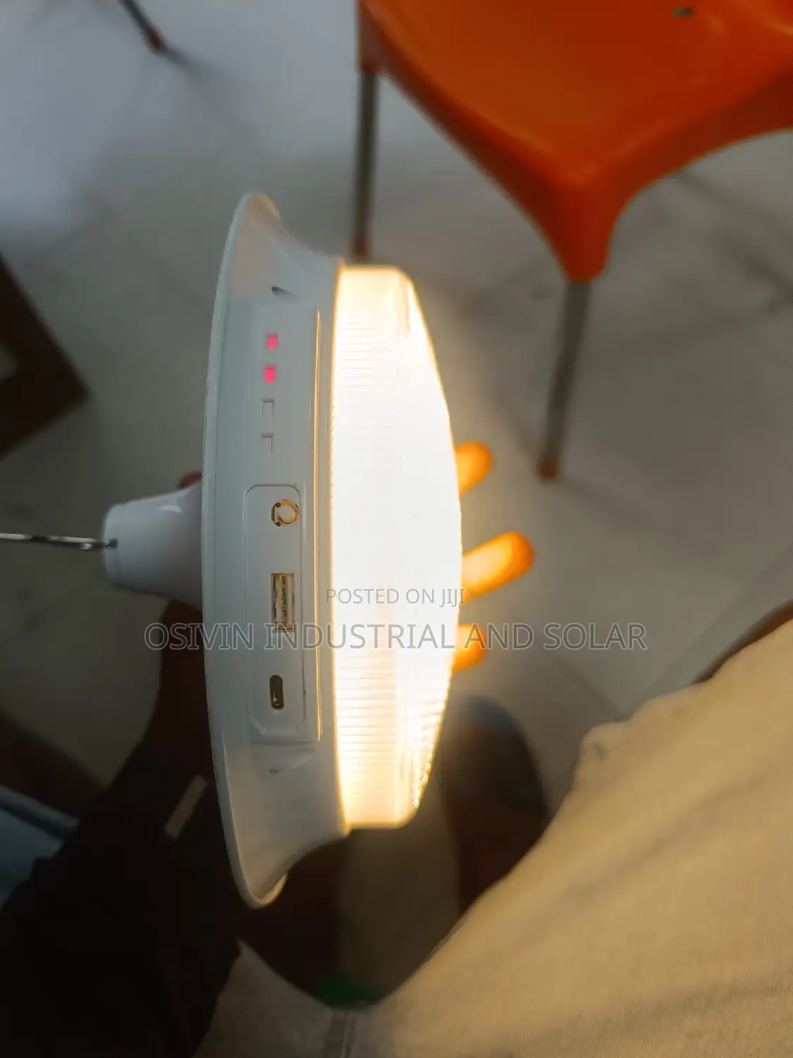 Iwin Adjustable Rechargeable Led Light 13w and Power Bank