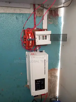 Profesional Solar Inverter Installer