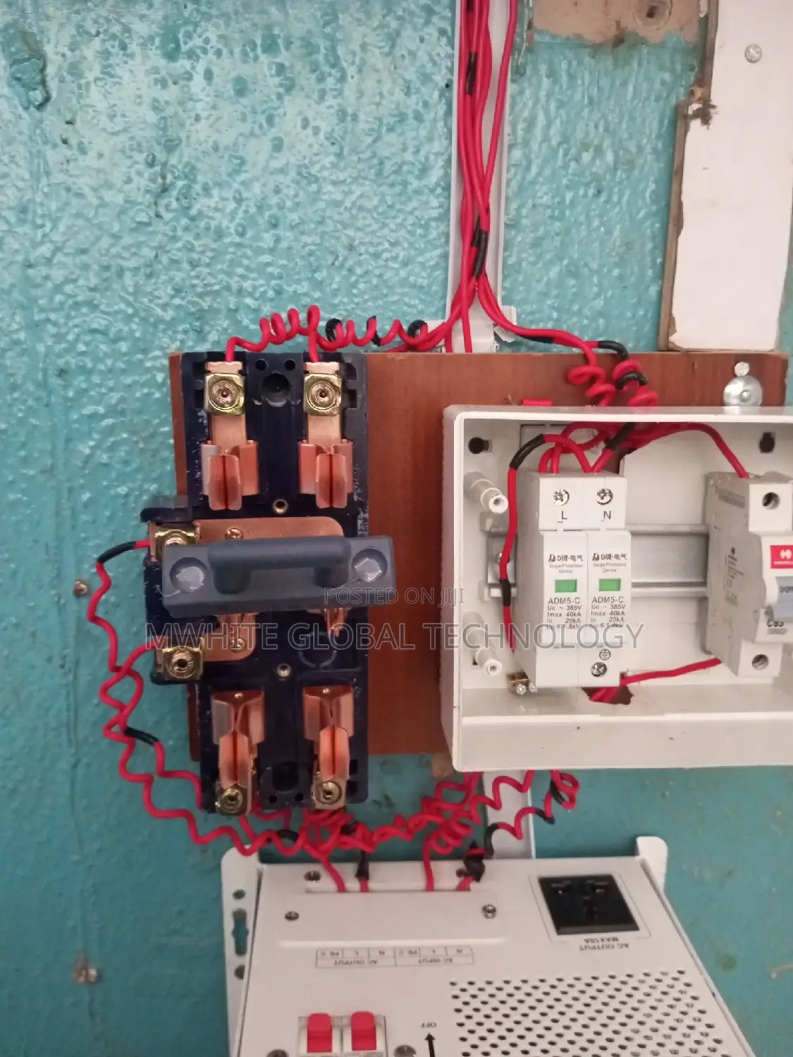 Profesional Solar Inverter Installer