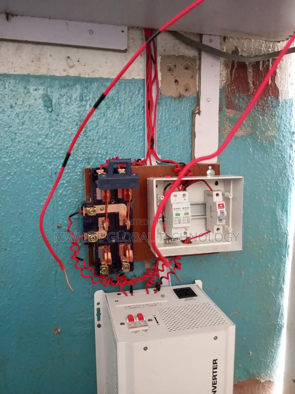 Profesional Solar Inverter Installer