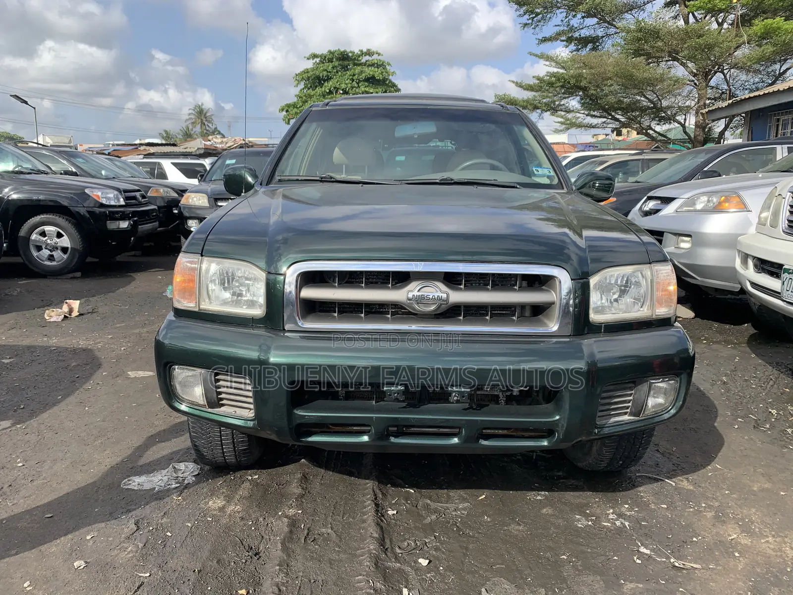 Nissan Pathfinder Automatic 2001 Green