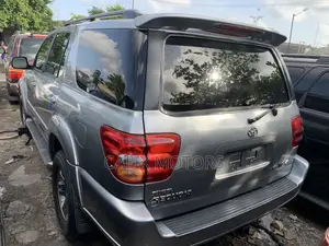 Toyota Sequoia 2008 Gray