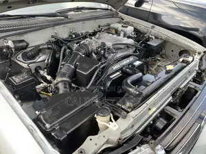 Toyota 4-Runner 2002 Silver