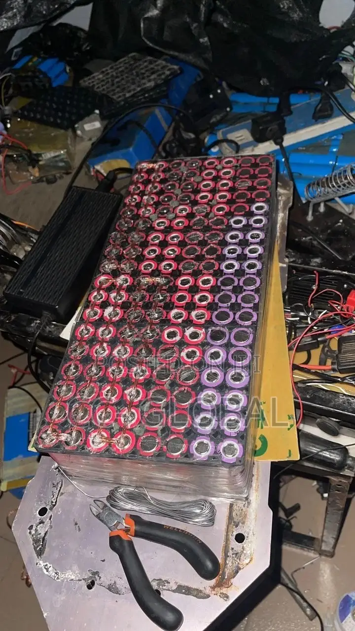 Construction of Electric Scooter and E Bikes Battery