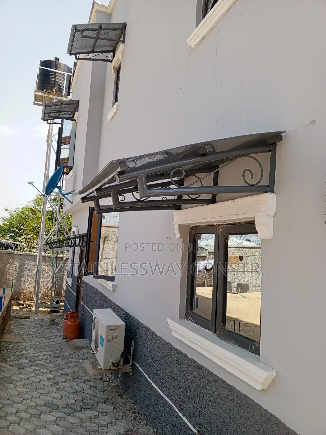 Sunshade Ash Way