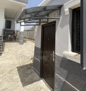 Skylight Entrance Sunshade