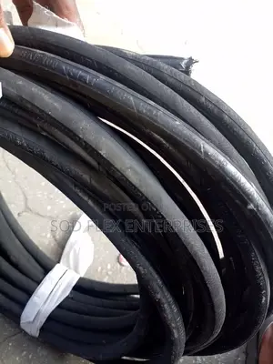 3/8" R1 180 Bar 10440 Psi Hydraulic Hose
