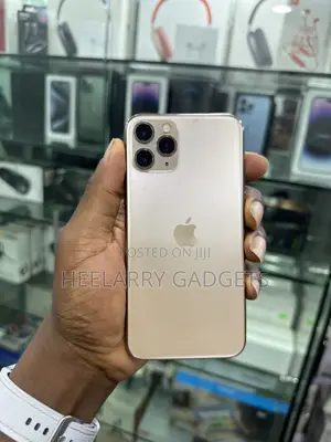 Apple iPhone 11 Pro 64 GB Gold