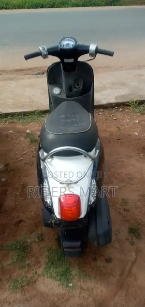 Kymco 2020 Black