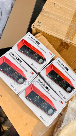 Focusrite Sound Card Scarlett 2i2, 4i4 Third Generation