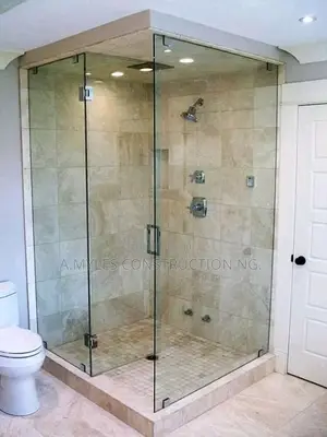 90*90 Thickness Shower Cubicles Tampered