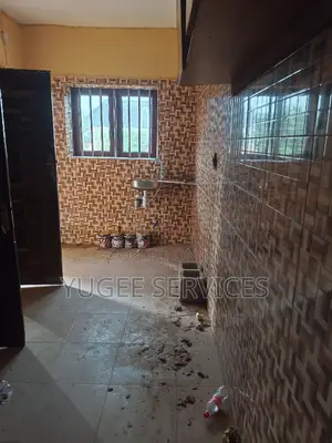 2bdrm Block of Flats in Oshimili South for rent