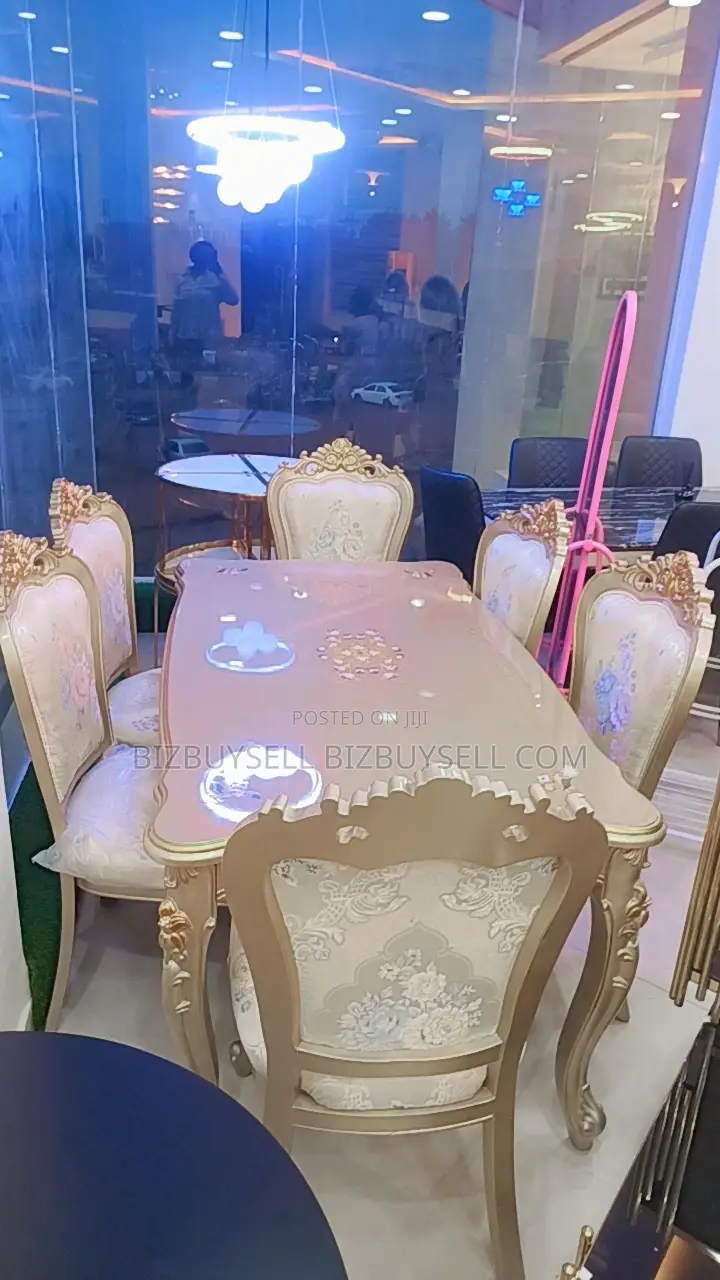 Royal Six Seaters Dining Table and Chairs