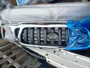 Toyota Tacoma Front Grill 2002